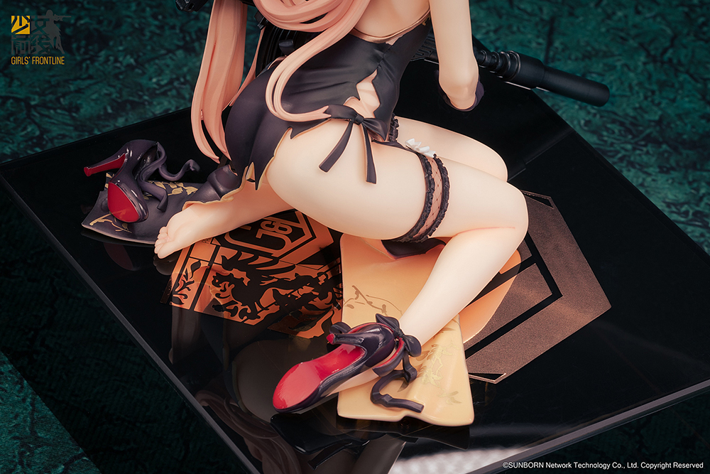 Reverse Studio - Girls' Frontline - OTs-14 Purple Rain Heart Severe Injury Ver. 1/8 Scale Statue - Image 3